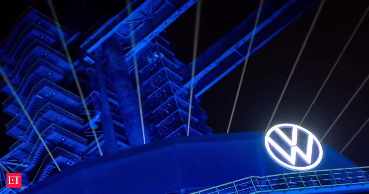 Volkswagen labour leaders stand by 'red line' on plant closures