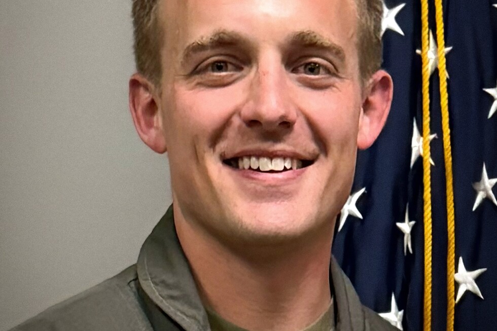 Crew of fatal US military crash included Alabama father recently deployed and several from Ohio
