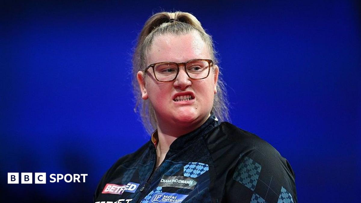 Greaves loses thriller to Cross on European debut