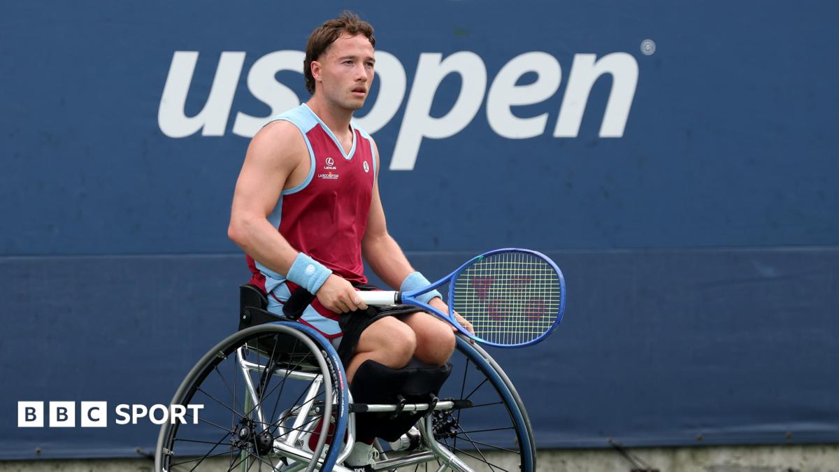 Hewett and Reid into last eight of US Open singles