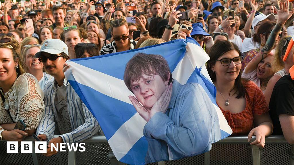 Lewis Capaldi returns to TRNSMT 'firing on all cylinders'