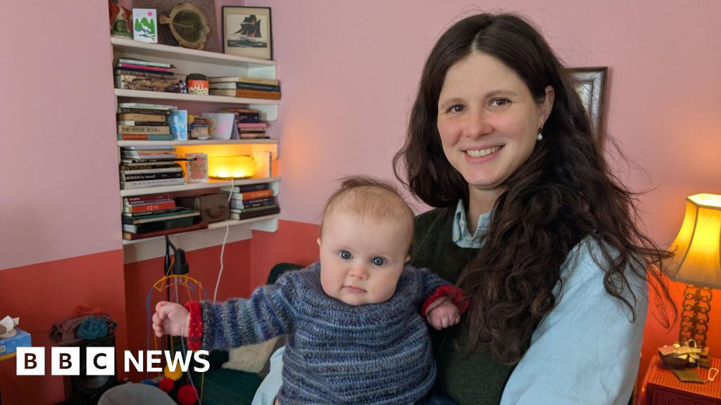 'I couldn't afford rent in London as a nurse so I commuted from Wales while pregnant'