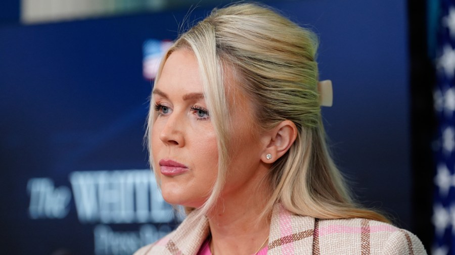 White House says US has not escorted oil tanker through Strait of Hormuz despite now-deleted claim