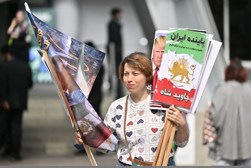 Soccer-‘They are not representing Iran’: Protesters urge FIFA to ban Iran from World Cup | WHBL