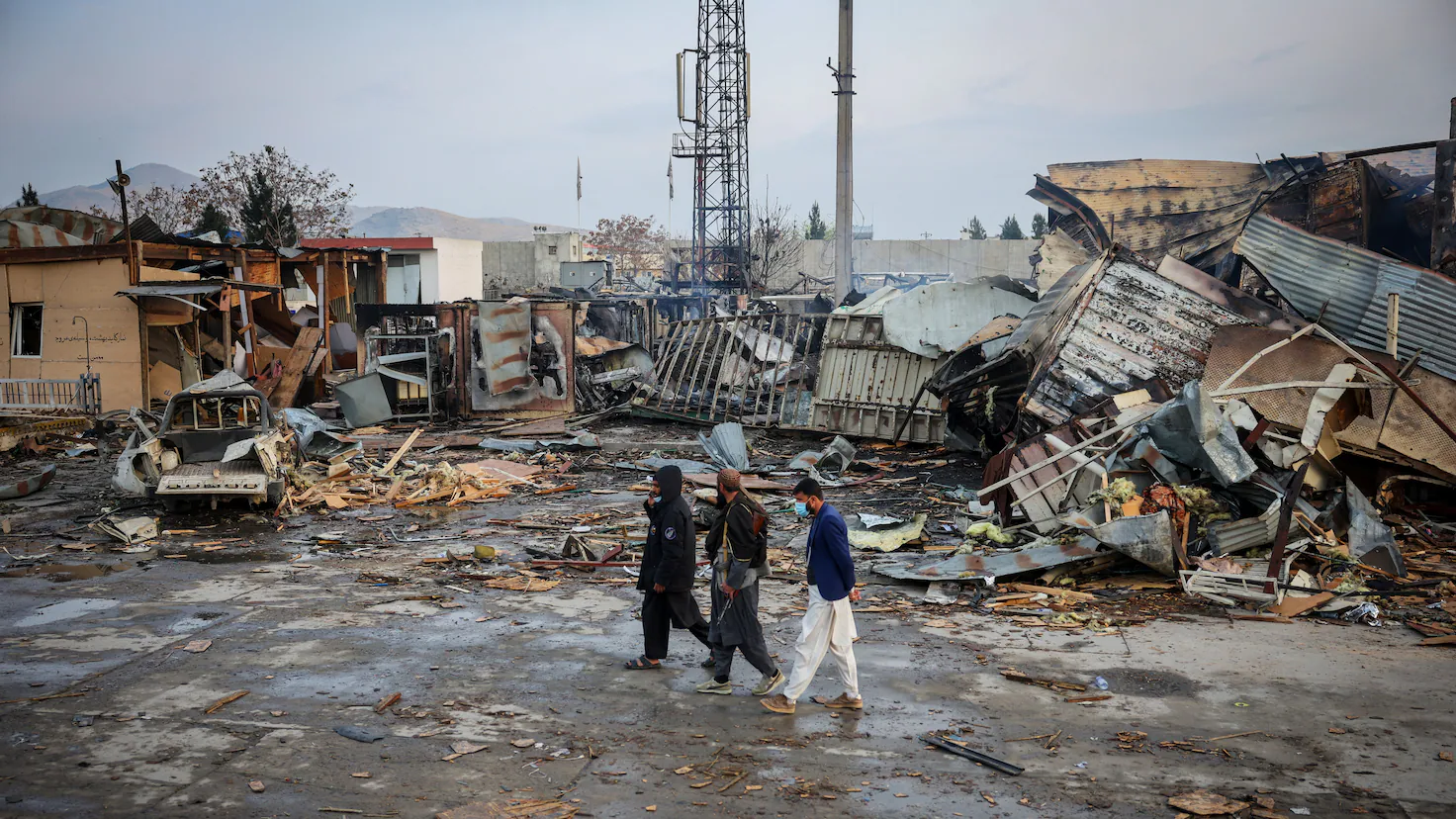 Al menos 400 muertos en Kabul tras un ataque de Pakistán, según Afganistán