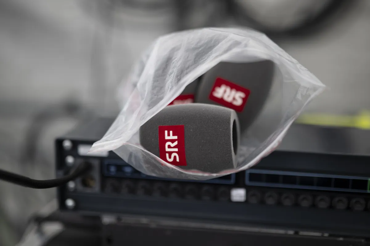 March 8 vote poll: opposition grows to reducing Swiss media licence fee