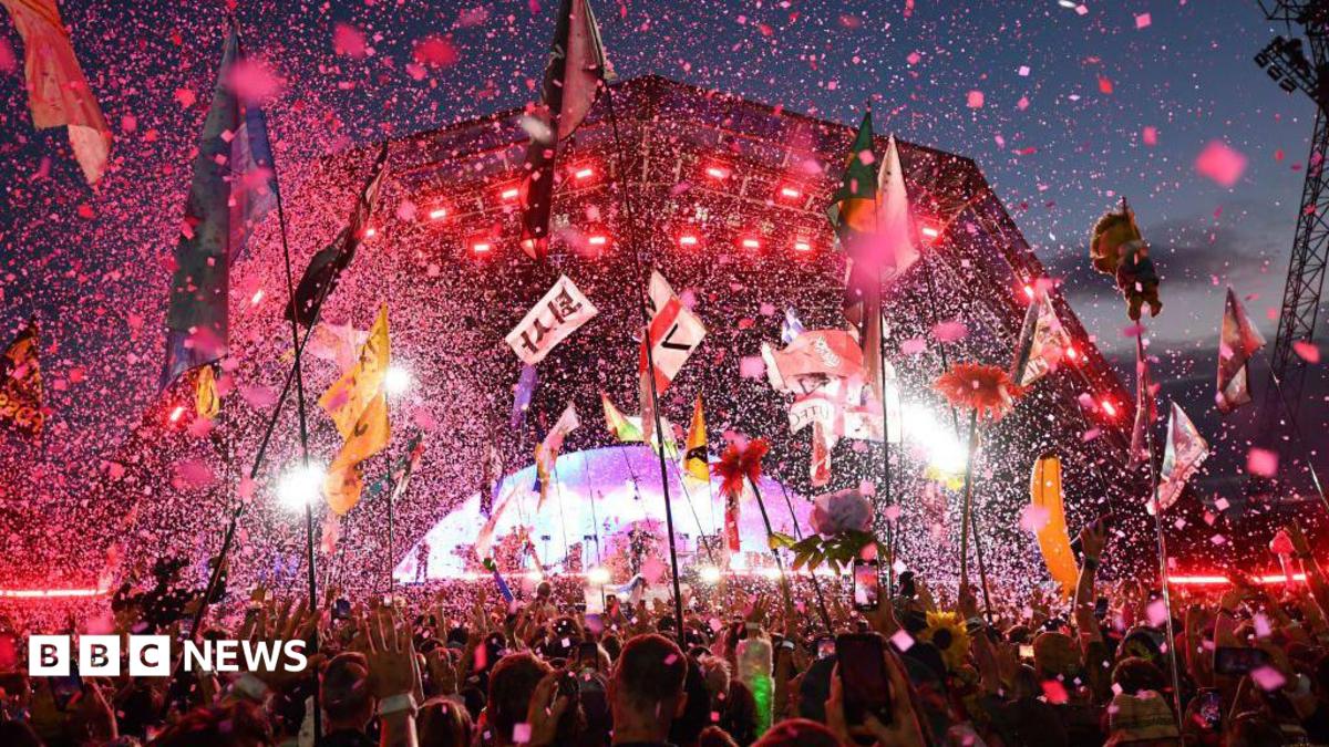 Glastonbury 2027 tickets sell out in 42 minutes