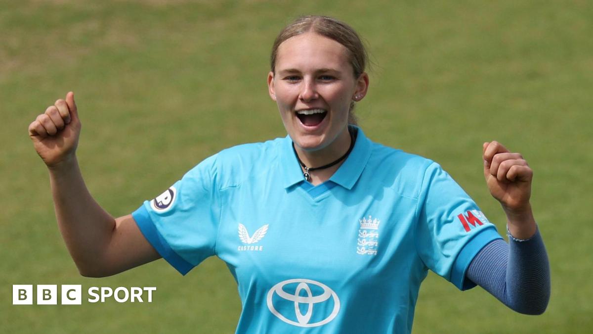 Familiar failings but calm Corteen-Coleman provides England optimism