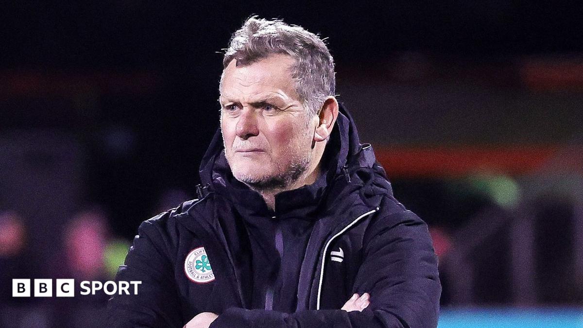 Glentoran make approach for Cliftonville boss Magilton