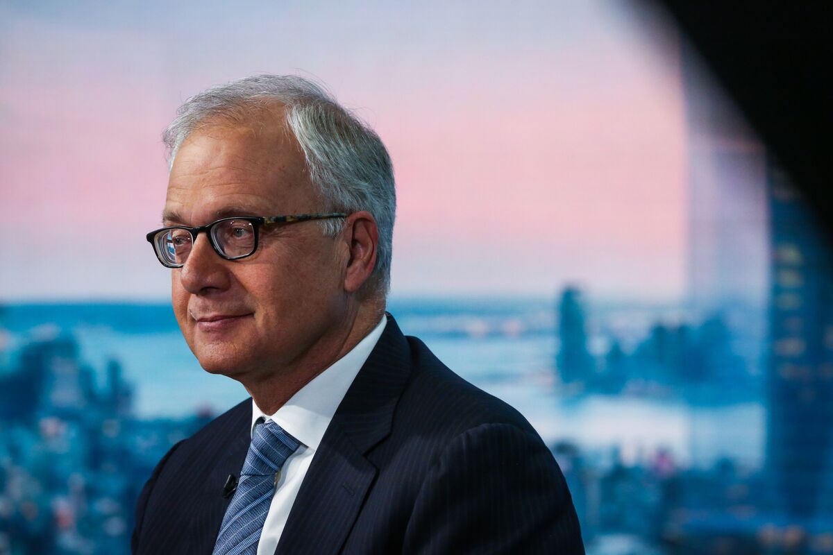 Yardeni Urges Fed to Drop Easing Bias or Lose Control of Rates