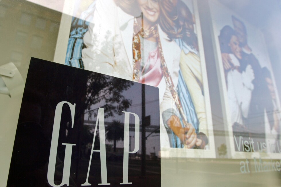 Doris Fisher, Gap co-founder who helped reshape US casual style, dies at 94