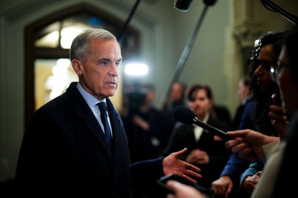 Canadian prime minister says Air Canada CEO's English-only condolences lacked compassion