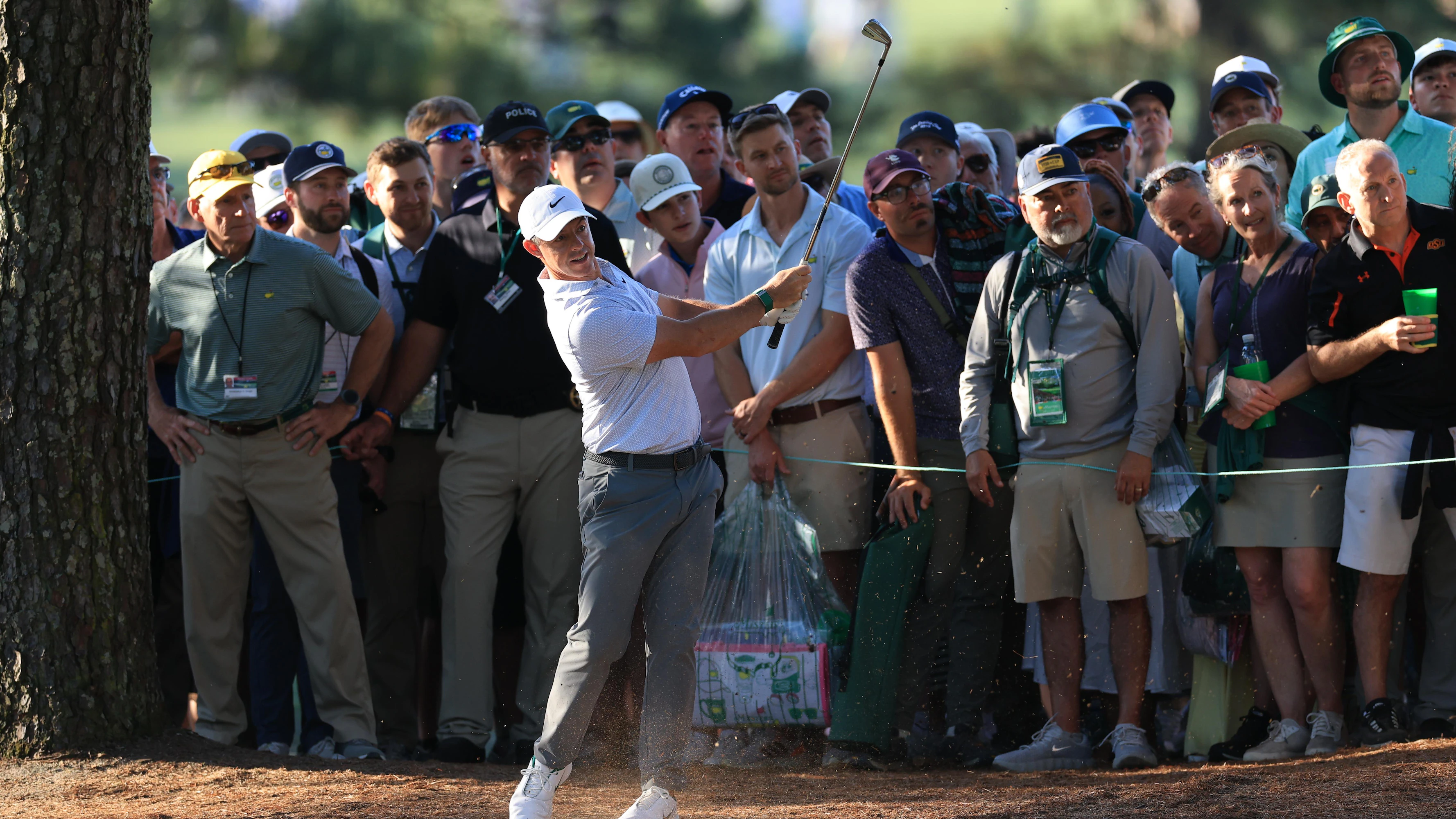 LeBron James Hypes Rory McIlroy After Impressive Chip Shot on Hole 17 at 2026 Masters
