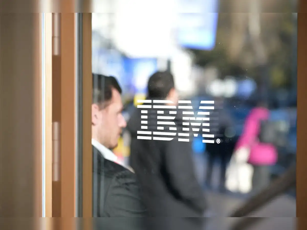 IBM posts steepest daily drop since 2000 after Anthropic says AI can modernise COBOL