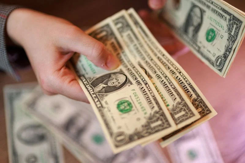 Dollar dips on hopes of US-Iran deal; yen surge sparks intervention buzz