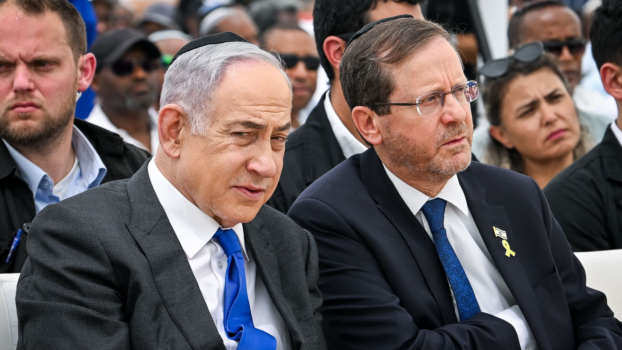 President Herzog doesn’t plan to pardon Netanyahu, intends to pursue a plea deal - report