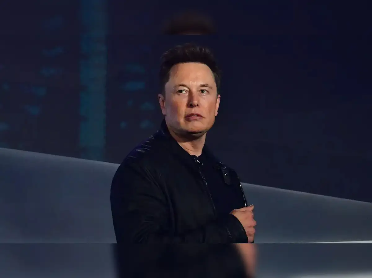 US judge dismisses Elon Musk's fraud claims in OpenAI case at his request, plans to proceed to trial