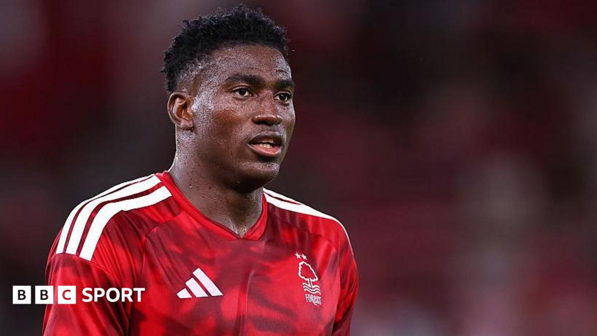 Coventry agree deal for Forest striker Awoniyi