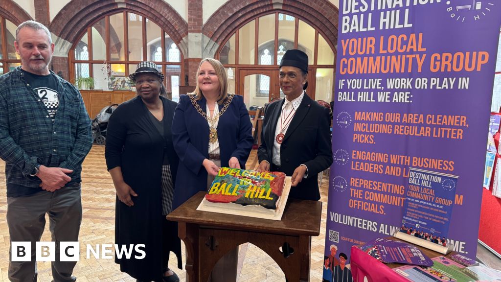 Pauline Black helps celebrate hub funding