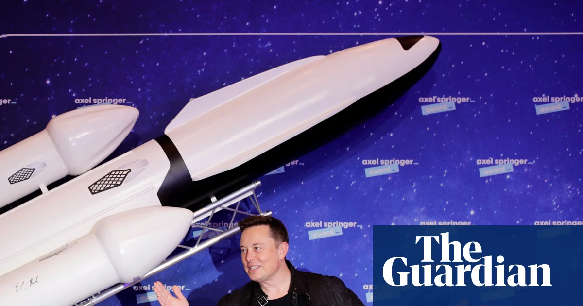 Musk’s SpaceX courts retail investors as it aims for record-breaking stock market flotation