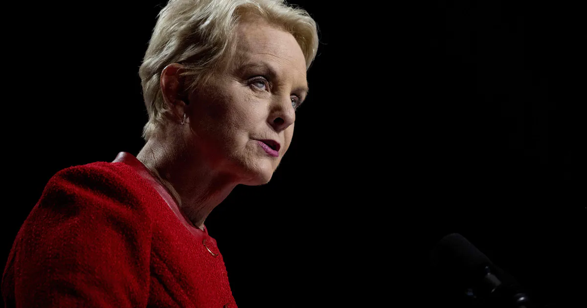 Cindy McCain to step down as World Food Programme executive director in three months due to ongoing health concerns after a mild stroke.