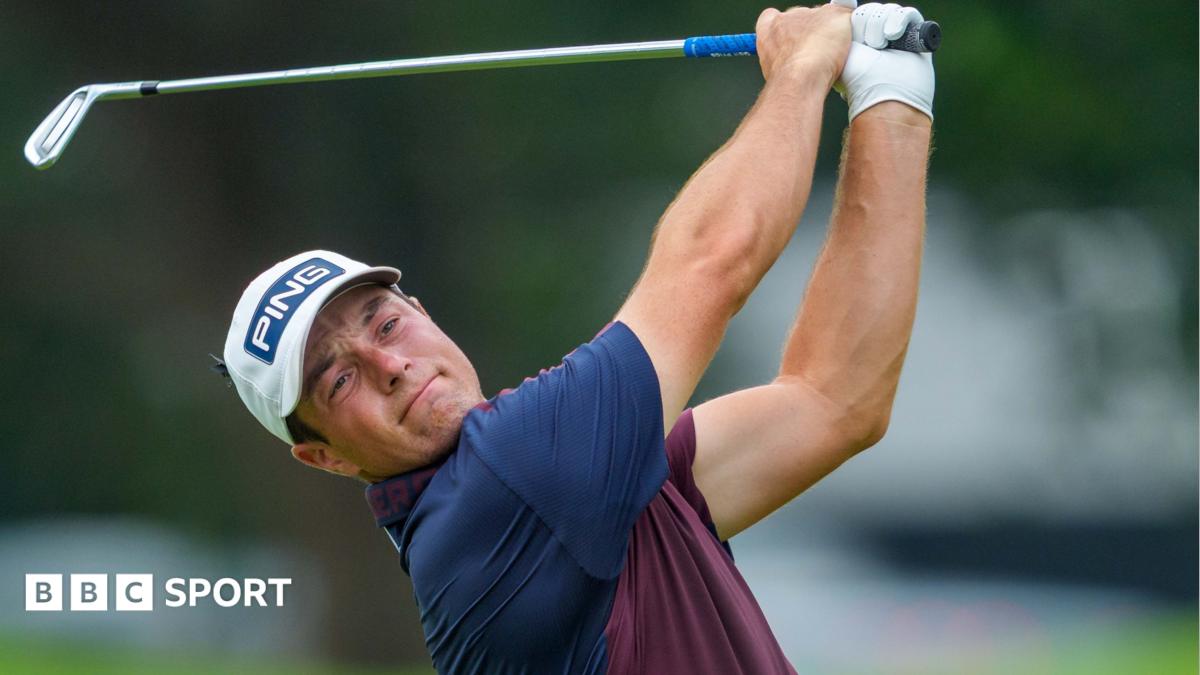 Hovland in tie for lead at Tour Championship