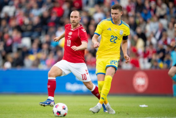 Christian Eriksen’s implanted defibrillator restores heartbeat after on-pitch cardiac arrest