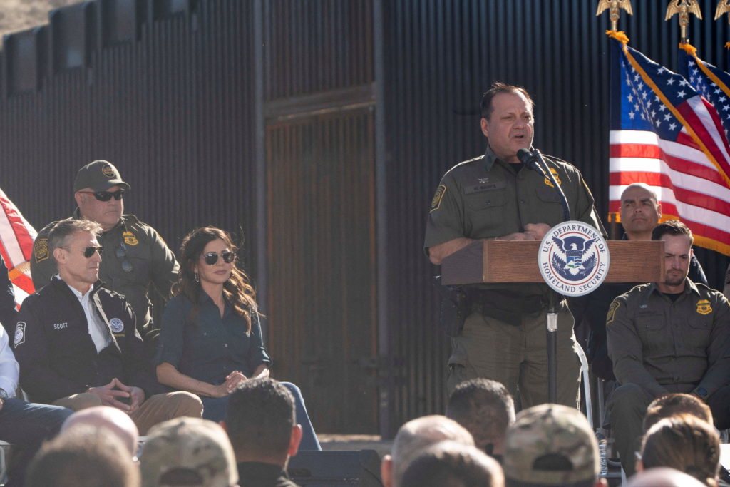 U.S. Border Patrol head announces resignation on Fox News