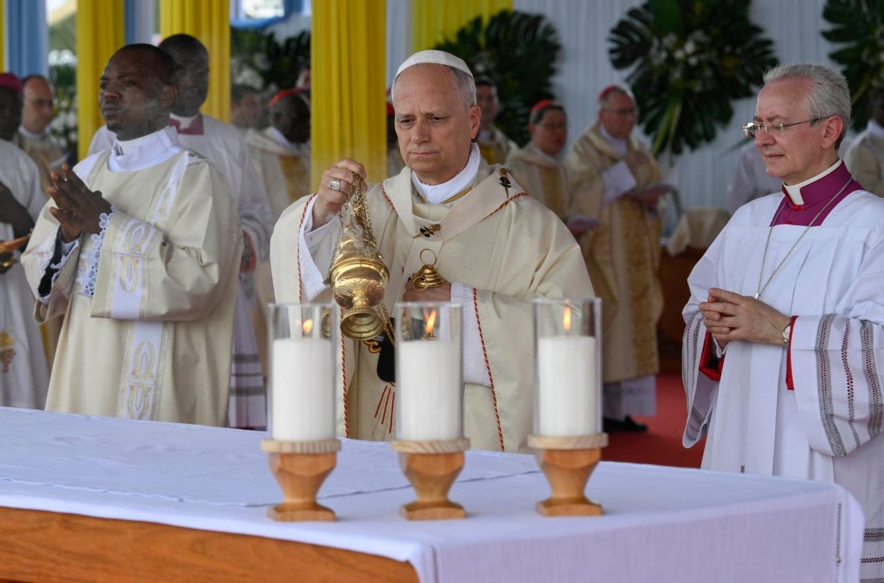 Pope at Mass in Douala: African youth must reject violence and corruption