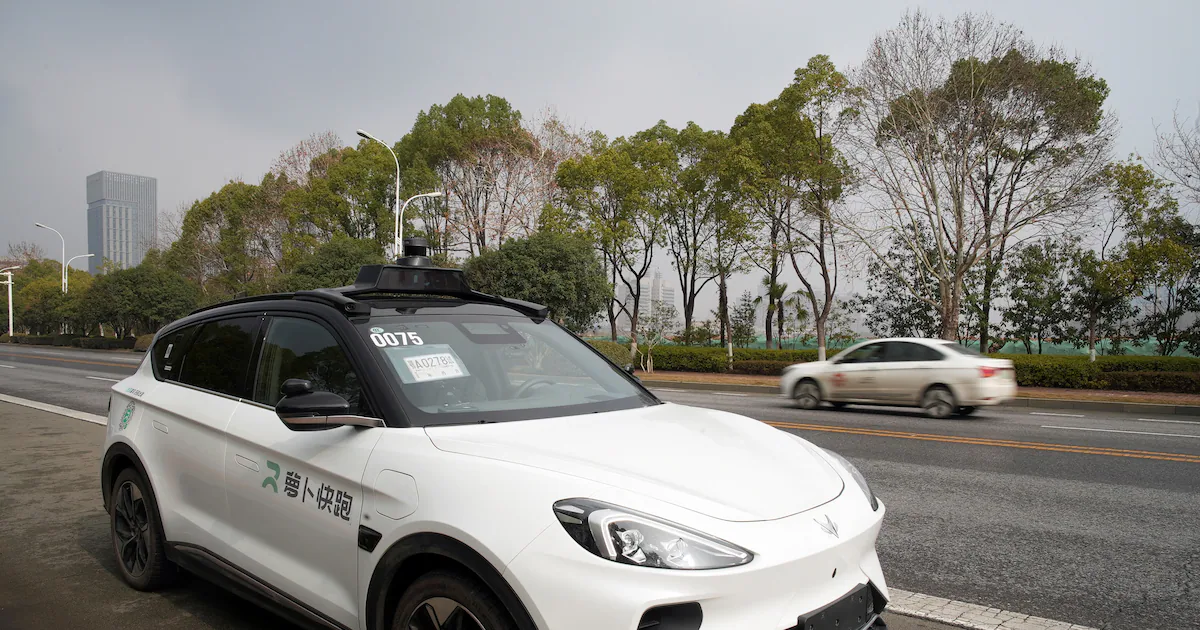 ‘System failure’ leaves robotaxis stranded mid-traffic in China