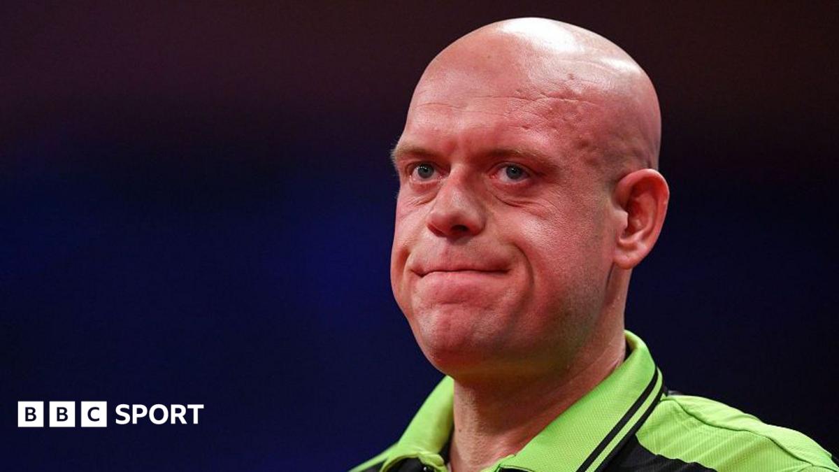 Champion Van Gerwen loses in first round to Gurney