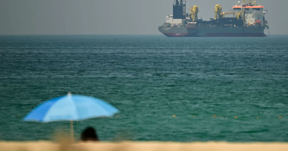 Iran gunboat attacks container ship off Oman coast as Trump announces ceasefire extension