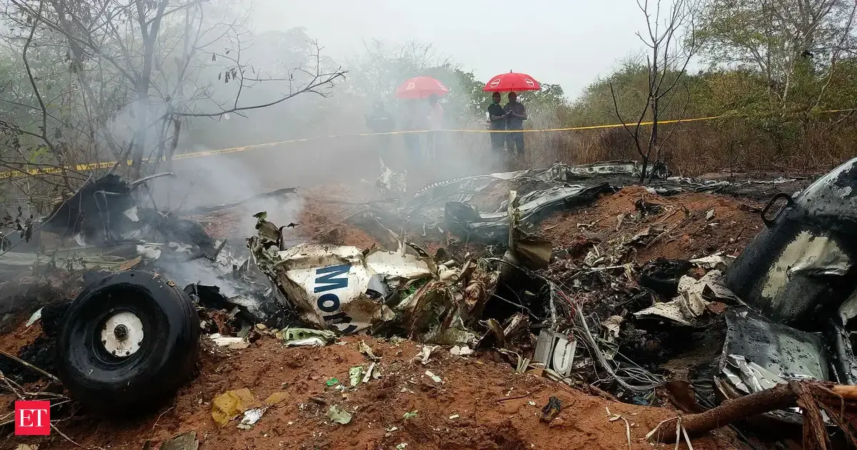 Bolivian military plane crash kills 15, scatters cash cargo