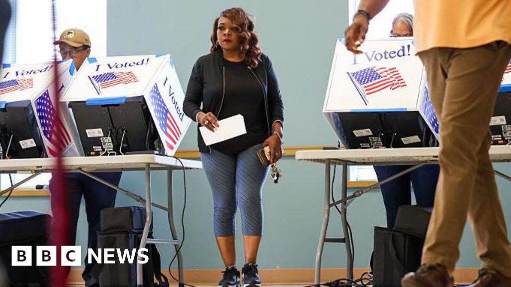Republicans in South Carolina defy Trump to reject voting map changes