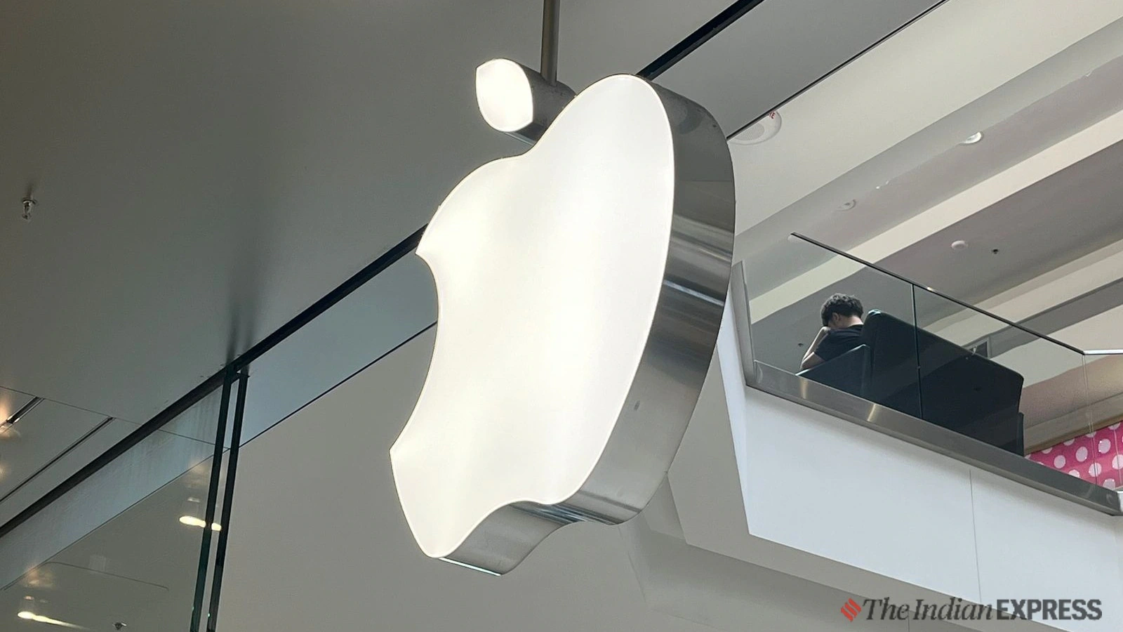 Apple bets on iPhone 17, MacBook Neo to power growth amid chip shortages