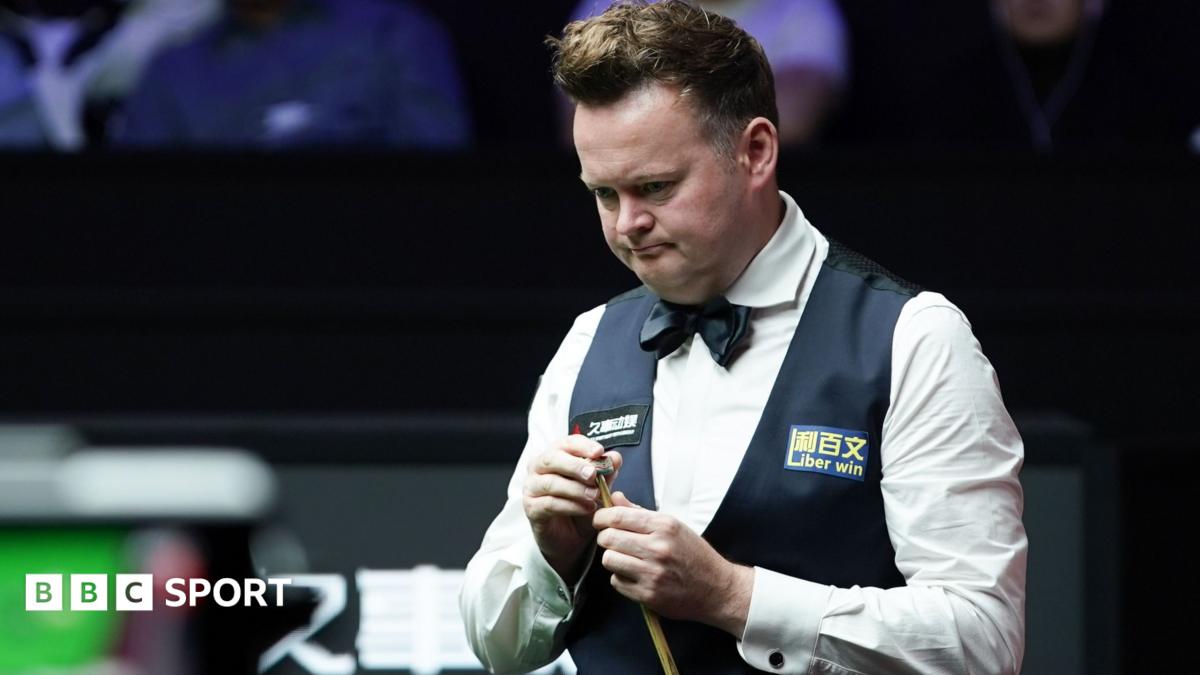 Defending champion Murphy exits British Open