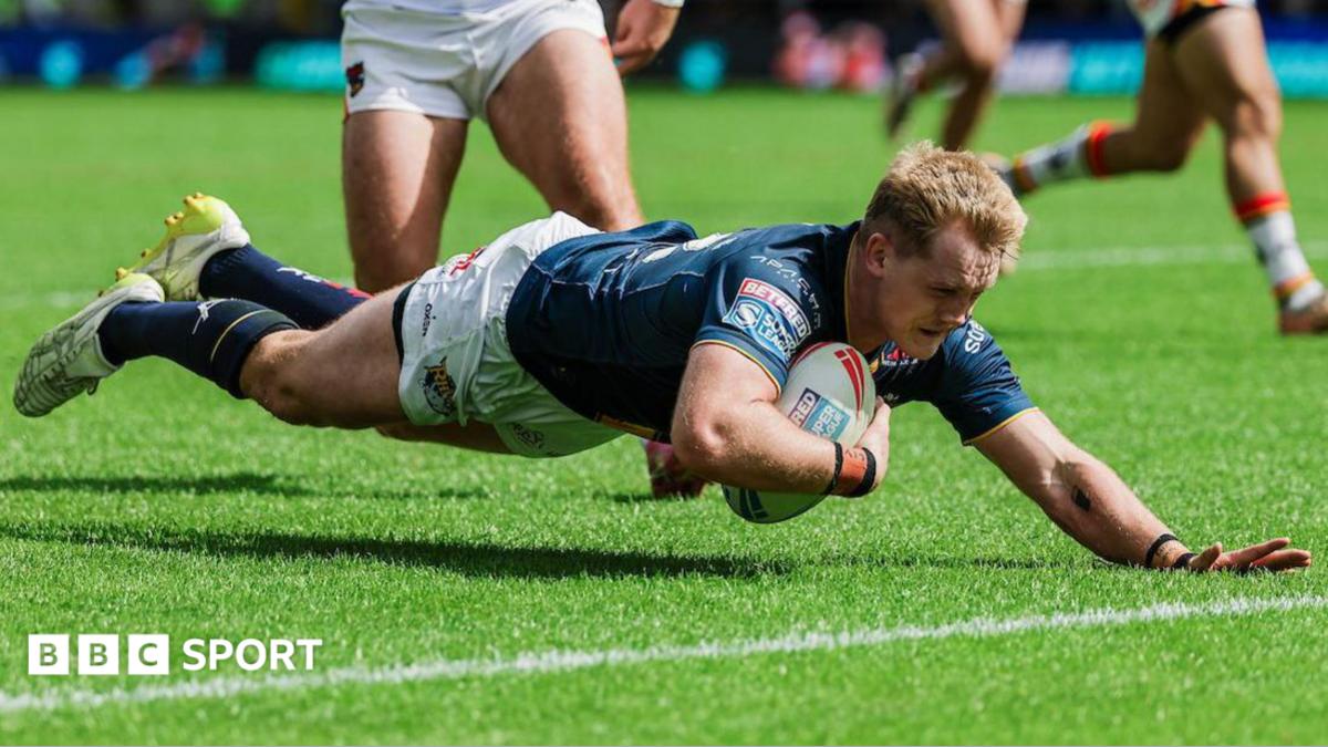 Leeds beat Bradford but leaders hit by Sivo injury