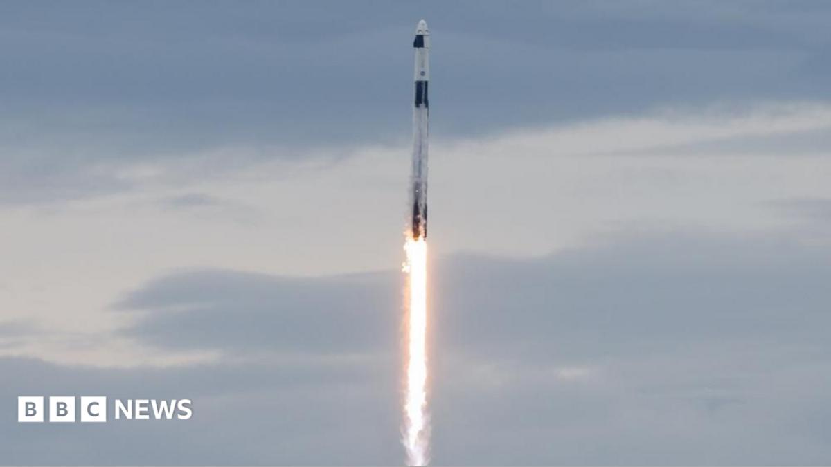 SpaceX launches crew to ISS