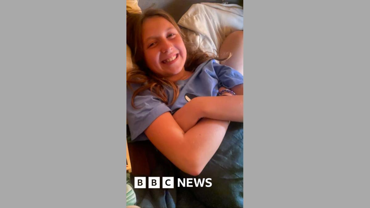 Social media 'spiral' found after sister's death