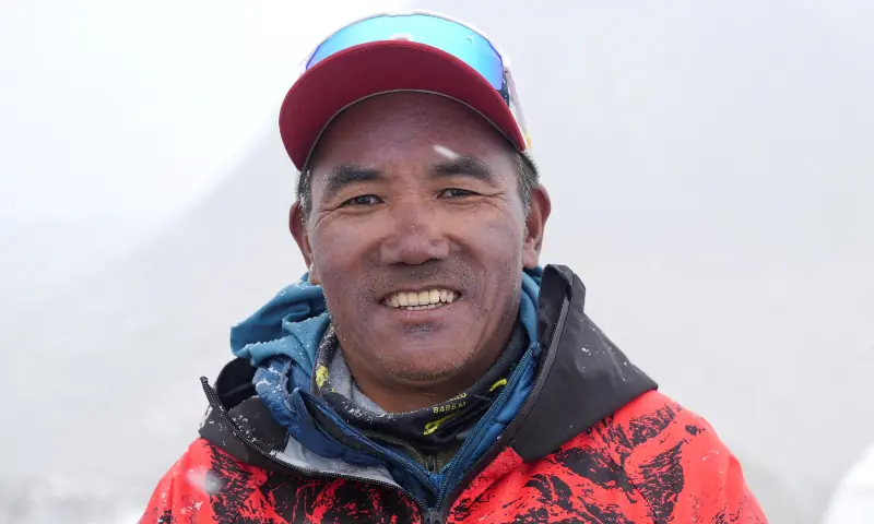 Nepali Sherpa scales Mount Everest for a record 32nd time