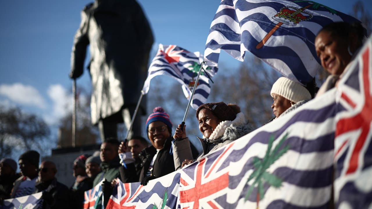 UK suspends Chagos Islands sovereignty deal following Trump’s objections