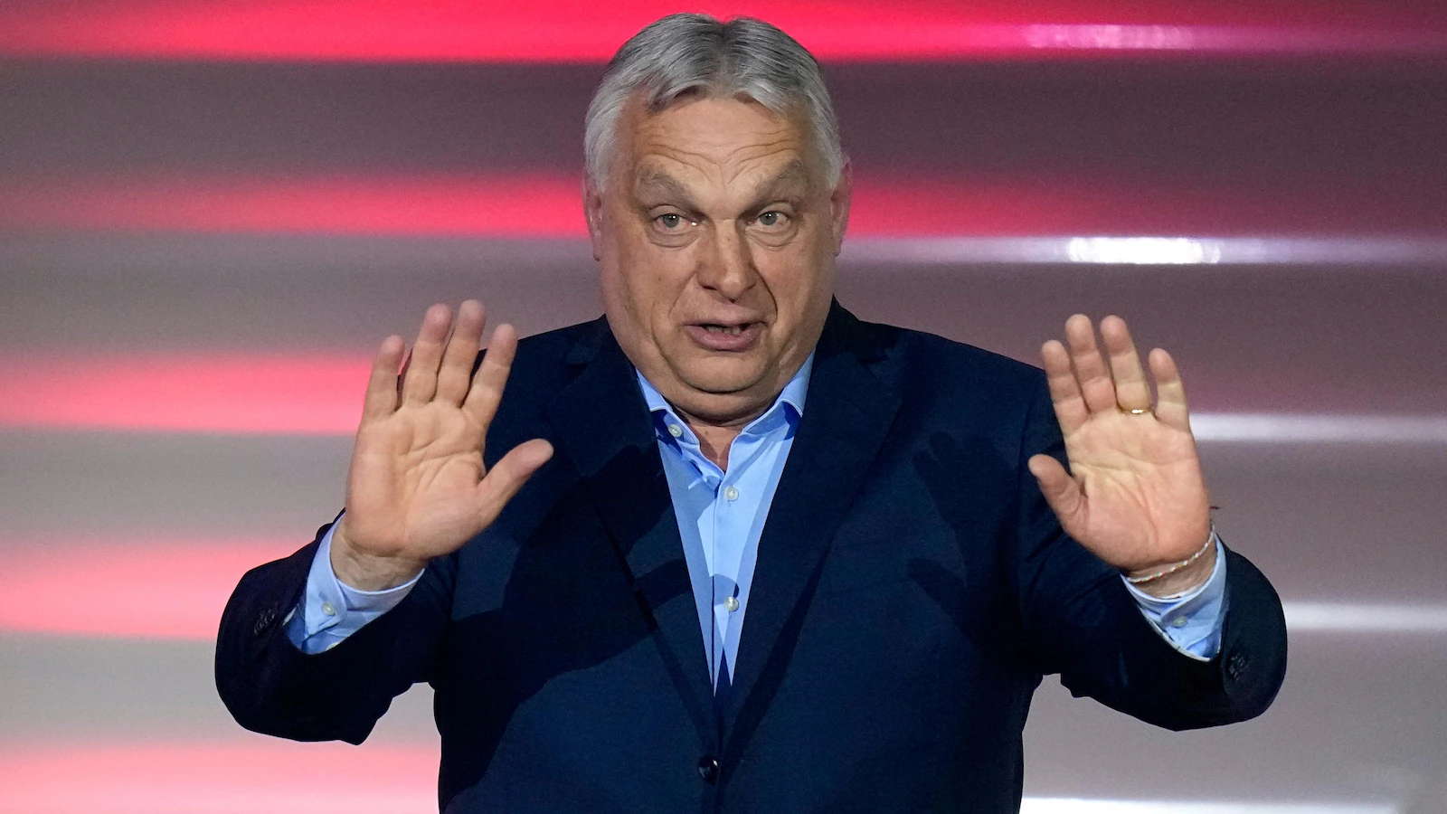Orbán steps back after a ... '