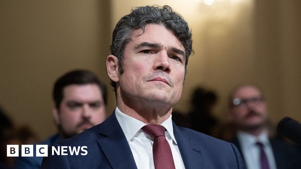 Former counter-terrorism head investigated by FBI over alleged leaks