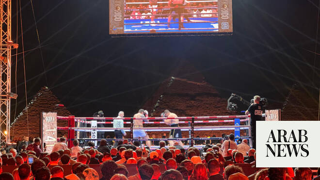 Usyk stops kickboxer Verhoeven in 11th round of heavyweight title fight in Egypt