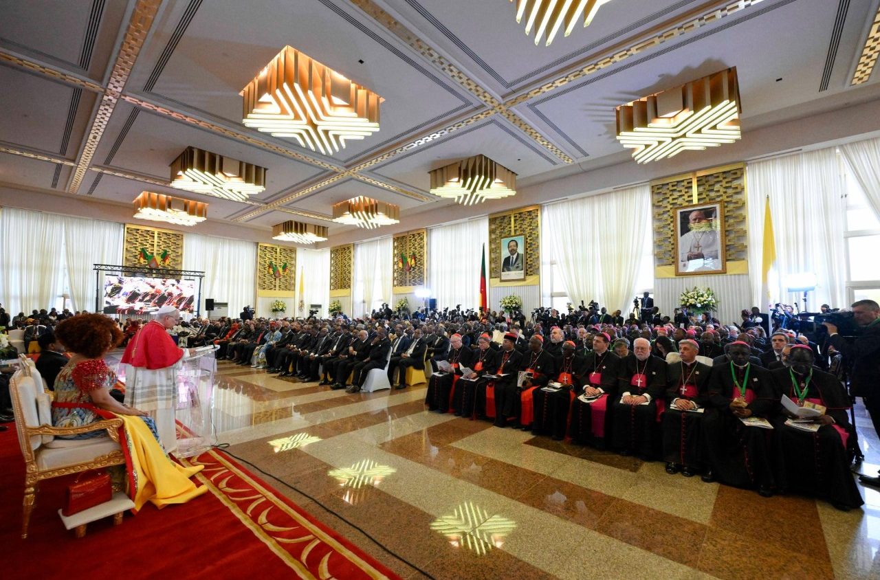 Pope to Cameroonian Authorities: Peace ‘must be embraced and lived'