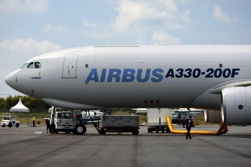 Airbus Q1 profit falls sharply on delivery slump