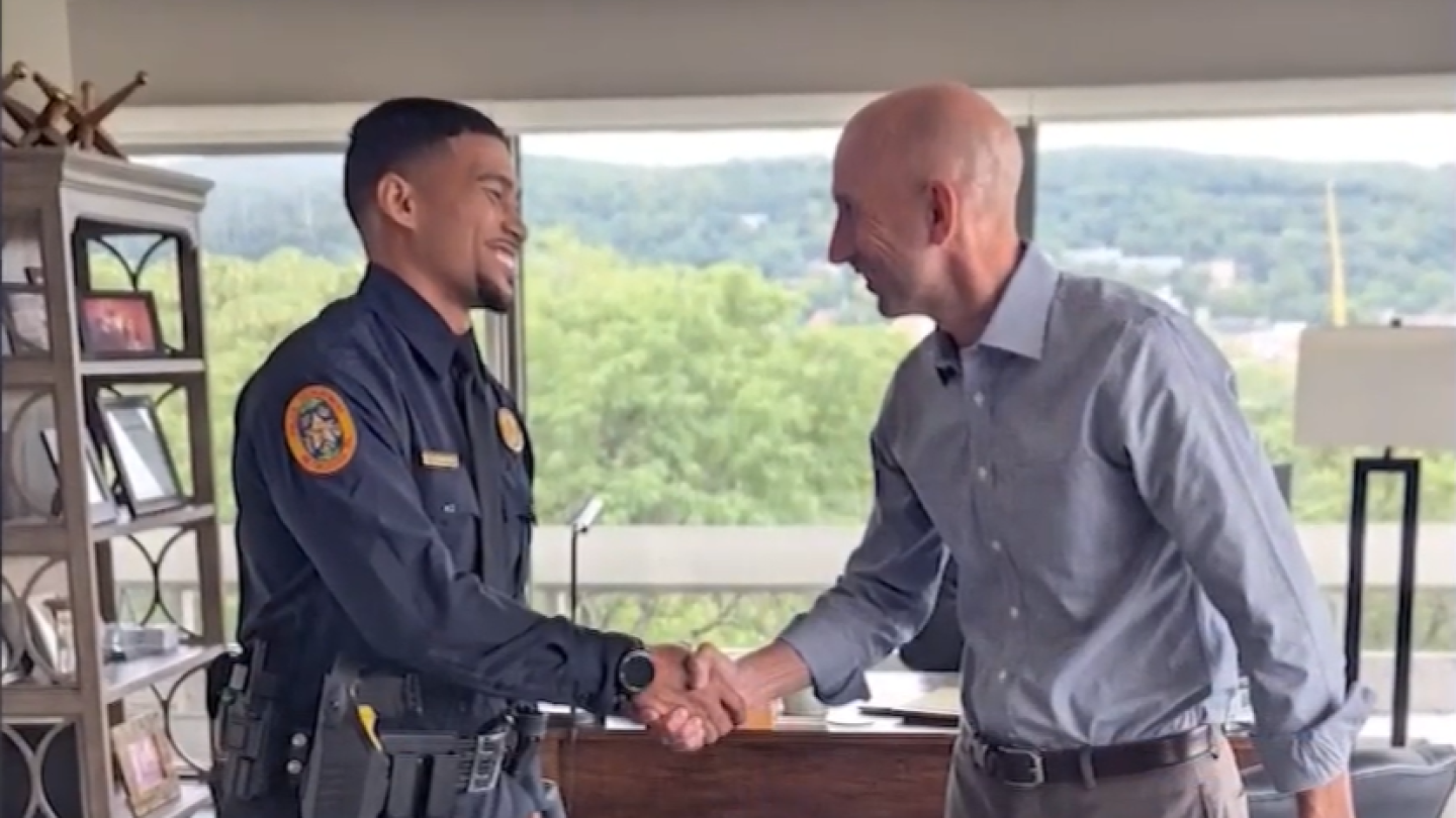 Bethlehem cop Sean Reifel on 'Love Island USA' criticized by mayor