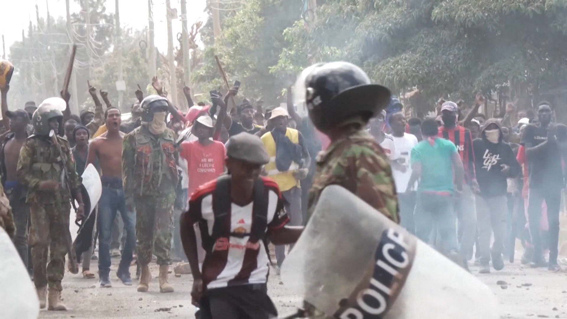 Kenyan Police Forces Fatally Shoot a Man During Protest Against U.S. Ebola Facility