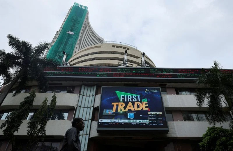 Indian shares advance on US-Iran peace deal optimism