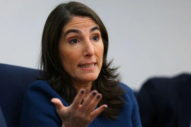 Amid oil shock uncertainty, Fed's Hammack says central bank must lower inflation